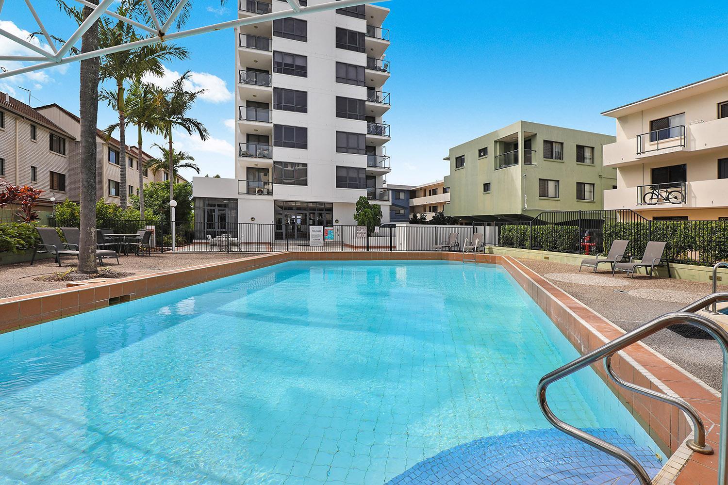 Aqualine Apartments On The Broadwater Gold Coast Exterior photo